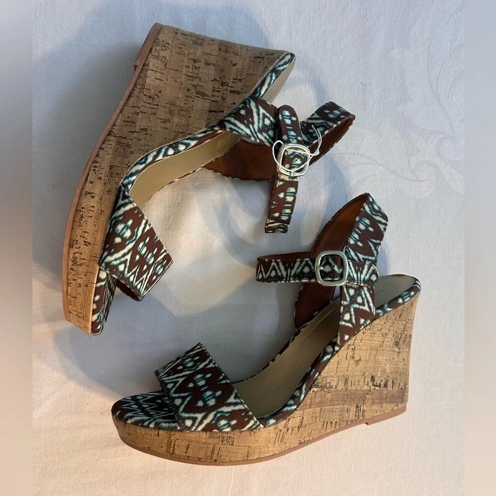 Christian Siriano Blue & Brown Ikat Cork Wedges Size 11 Boho Eclectic Classic